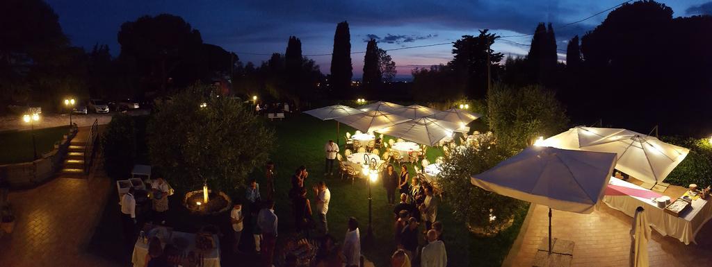 Bed And Breakfast La Corte Degli Ulivi Civitavecchia Zewnętrze zdjęcie