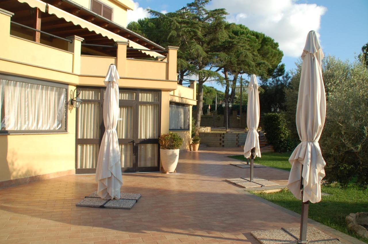 Bed And Breakfast La Corte Degli Ulivi Civitavecchia Zewnętrze zdjęcie