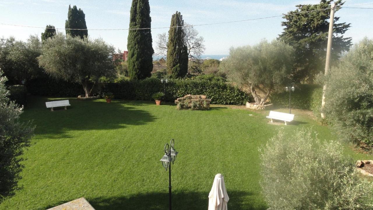 Bed And Breakfast La Corte Degli Ulivi Civitavecchia Zewnętrze zdjęcie